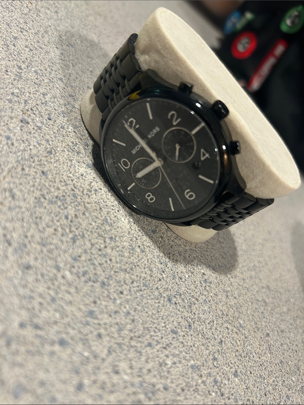 Watch - Picture 2 of 3